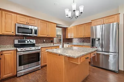 15221 Crestview Lane, Minnetonka, MN 55345 - Photo 10
