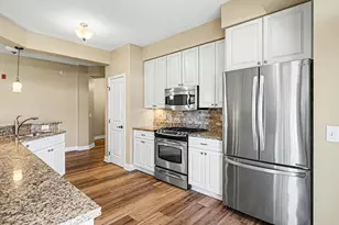 1320 Riverside Ln, Mendota Heights, MN 55118 - Photo 10