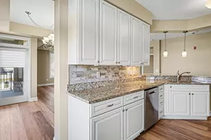1320 Riverside Ln, Mendota Heights, MN 55118 - Photo 12