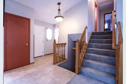 9136 Georgia Avenue N, Brooklyn Park, MN 55445 - Photo 4