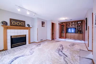 9136 Georgia Avenue N, Brooklyn Park, MN 55445 - Photo 18