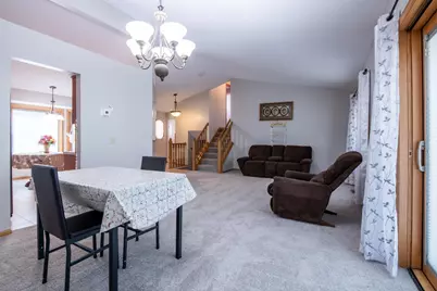 9136 Georgia Avenue N, Brooklyn Park, MN 55445 - Photo 8