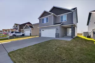 6064 58 St S, Fargo, ND 58104 - Photo 2