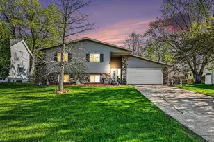 2510 Hidden Valley Ln, Stillwater, MN 55082 - Photo 1
