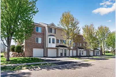 5039 Evergreen Drive N #6, Hugo, MN 55038 - Photo 2