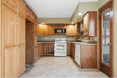 1907 Gernentz Lane, Red Wing, MN 55066 - Photo 12