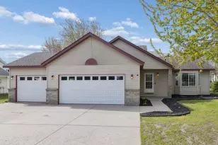 620 Acacia Dr S, Annandale, MN 55302 - Photo 1