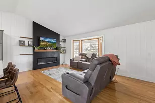 620 Acacia Dr S, Annandale, MN 55302 - Photo 4