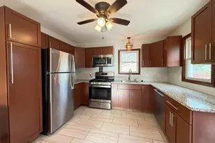 416 14th Ave NE, Rochester, MN 55906 - Photo 2