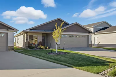 3321 Maple Leaf Loop S, Fargo, ND 58104 - Photo 2