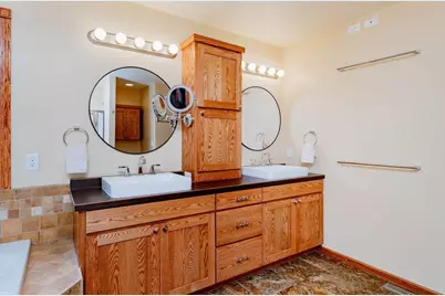 965 18th Avenue Circle N, Moorhead, MN 56560 - Photo 20