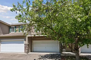 6889 Pine Crest Trail S, Cottage Grove, MN 55016 - Photo 2