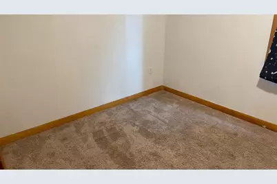883 Sims Avenue, Saint Paul, MN 55106 - Photo 4