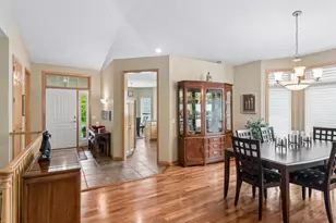 9009 Sutton Dr, Eden Prairie, MN 55347 - Photo 14