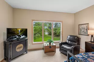 9009 Sutton Dr, Eden Prairie, MN 55347 - Photo 24