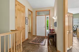 9009 Sutton Dr, Eden Prairie, MN 55347 - Photo 4
