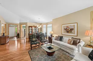 9009 Sutton Dr, Eden Prairie, MN 55347 - Photo 18
