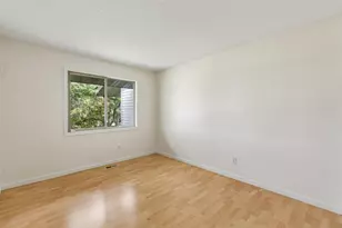 9521 Hartford Cir, Eden Prairie, MN 55347 - Photo 20