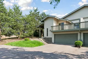 9521 Hartford Cir, Eden Prairie, MN 55347 - Photo 30