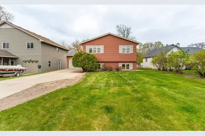 1224 N Marien Street, Fergus Falls, MN 56537 - Photo 4