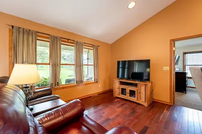 24215 Joan Avenue, Hampton, MN 55031 - Photo 8