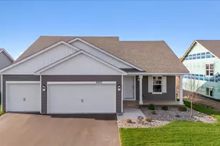 17460 Dulles Ln, Lakeville, MN 55044 - Photo 2