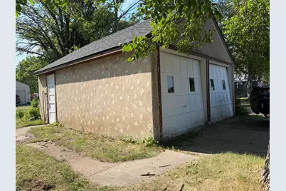 513 Lake Street NE, Warroad, MN 56763 - Photo 10