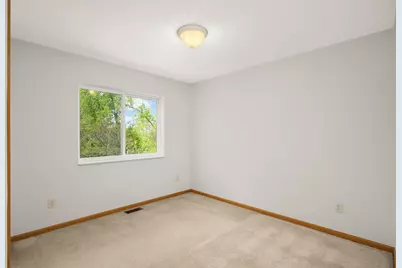 8079 Dana Path, Inver Grove Heights, MN 55076 - Photo 32