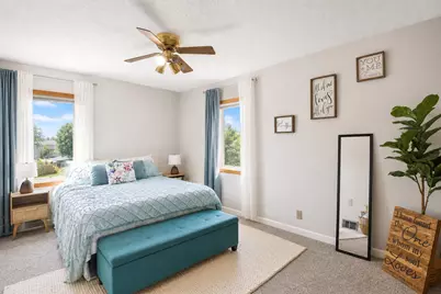 810 10th Avenue SE, Austin, MN 55912 - Photo 24