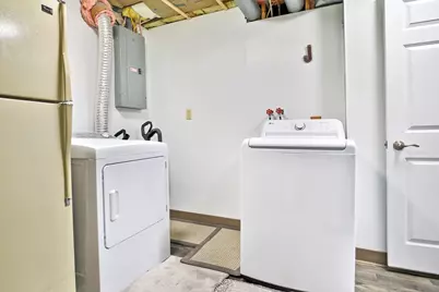 810 10th Avenue SE, Austin, MN 55912 - Photo 36
