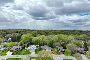 12929 Garrett Ave, Apple Valley, MN 55124 - Photo 32