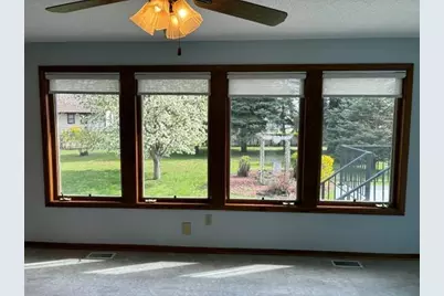 5256 Capitol Street NE, Fridley, MN 55421 - Photo 14