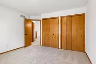 1610 Burns Ave, Saint Paul, MN 55106 - Photo 18