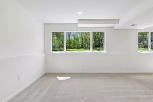 1610 Burns Ave, Saint Paul, MN 55106 - Photo 22