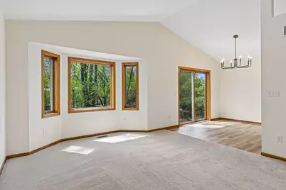 1610 Burns Avenue, Saint Paul, MN 55106 - Photo 10