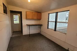 440 E Main St, Madelia, MN 56062 - Photo 18