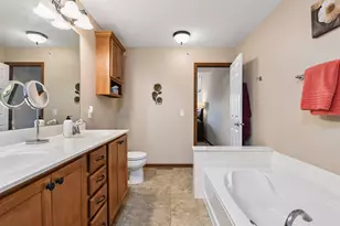 1932 Commonwealth Blvd, Chanhassen, MN 55317 - Photo 24