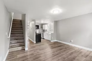 2443 Elliot Ave, Minneapolis, MN 55404 - Photo 10