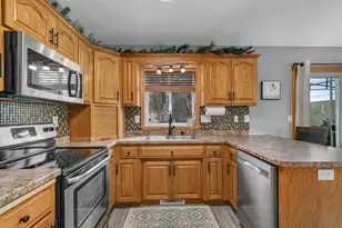 425 3rd St S, Sartell, MN 56377 - Photo 4