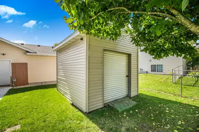 425 3rd Street S, Sartell, MN 56377 - Photo 26