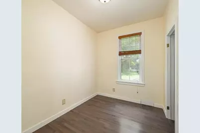 270 Maria Avenue, Saint Paul, MN 55106 - Photo 8