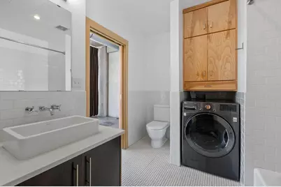 345 6th Ave N #406, Minneapolis, MN 55401 - Photo 18