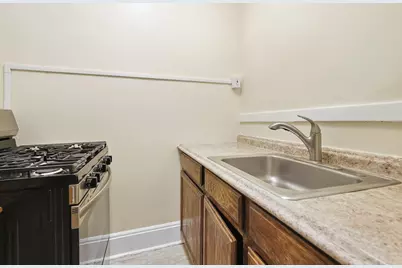 214 E 19th Street #108, Minneapolis, MN 55403 - Photo 10