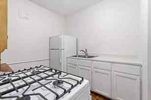 220 E 19th St, Minneapolis, MN 55403 - Photo 8