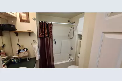 306 11th Street, Walhalla, ND 58282 - Photo 8