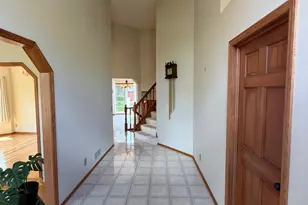 2555 Sylvan St, Little Canada, MN 55117 - Photo 6