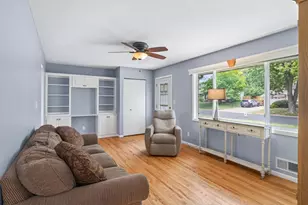 3756 Gettysburg Ave N, New Hope, MN 55427 - Photo 4
