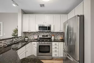 680 N 2nd St, Minneapolis, MN 55401 - Photo 14