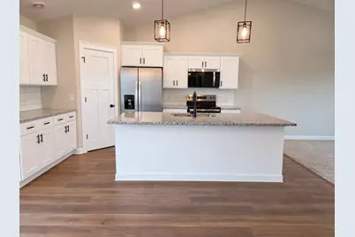 119 6th Street SE, Geneva, MN 56035 - Photo 10