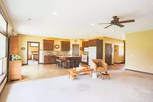 298 Kusilek St, River Falls, WI 54022 - Photo 20